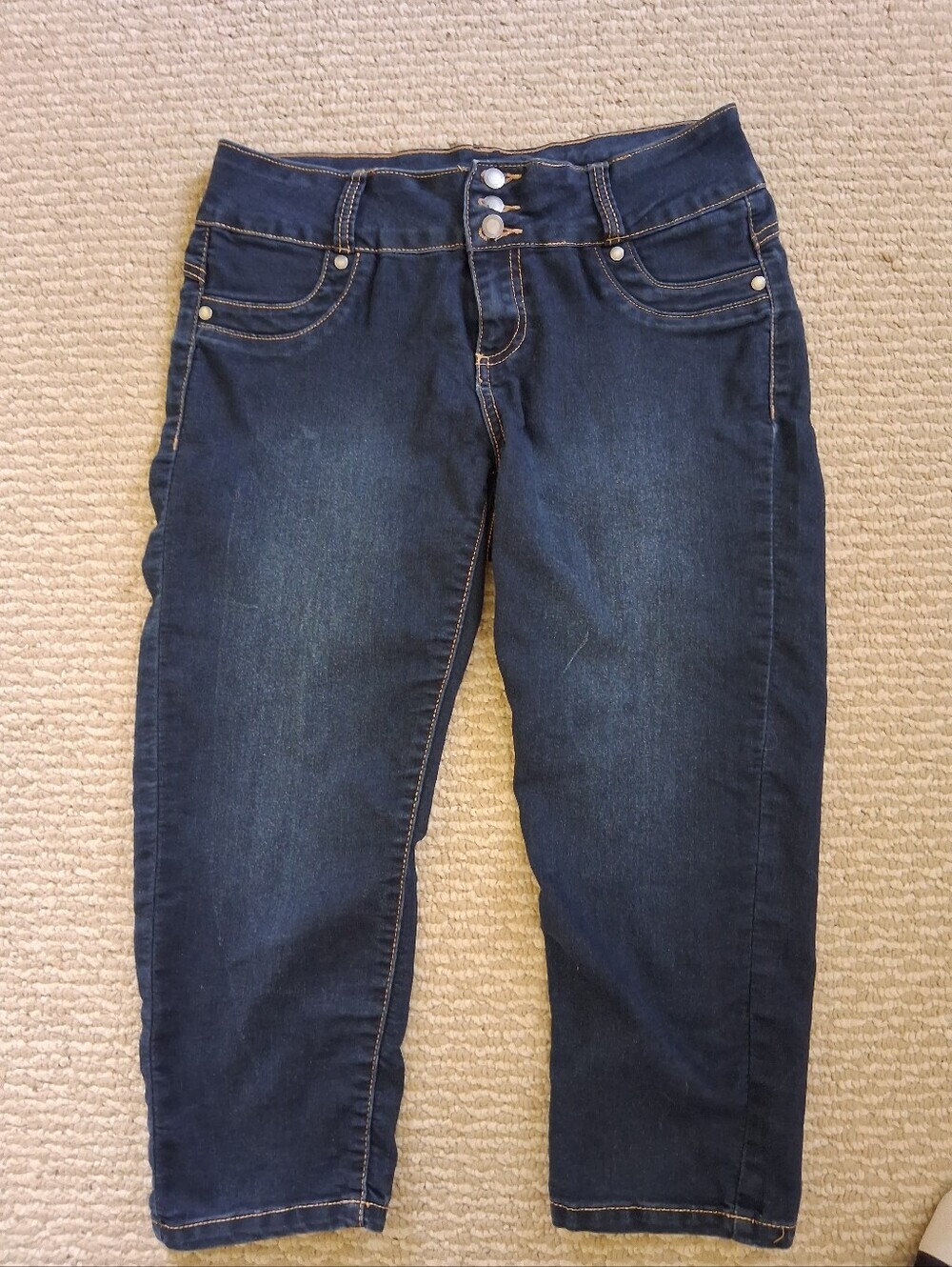 Suko High-Waist Capri Jeans 8